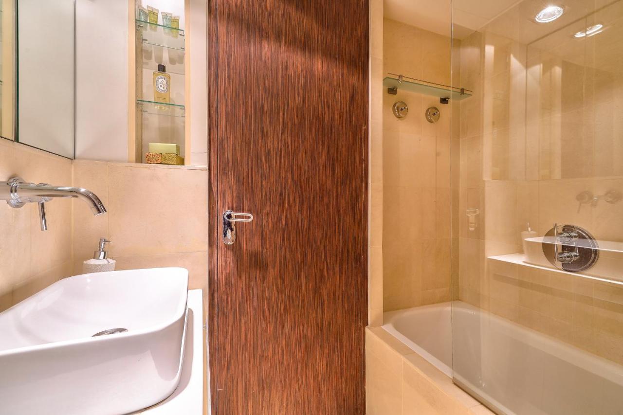 Designed Studio With Ac-Terrasse Vue Tour Eiffel Paris Ngoại thất bức ảnh